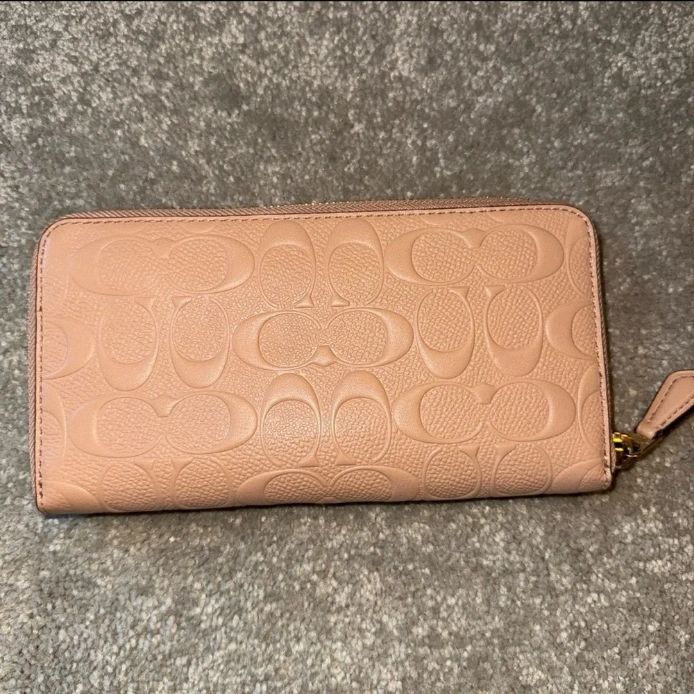 Coach Embossed Tote and Wallet - Picture 9 of 14